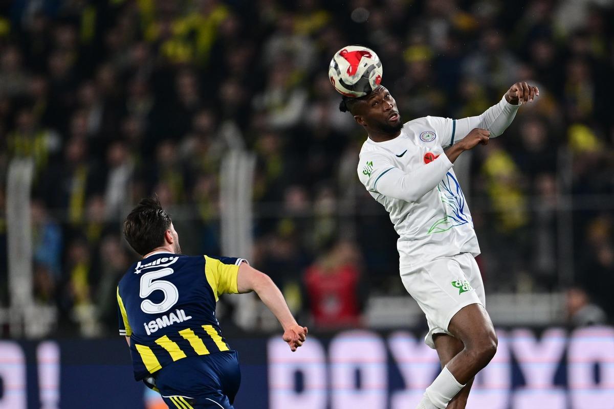 Zirvede derin kayıp! Fenerbahçe son saniyelerde Rizespor a takıldı 3