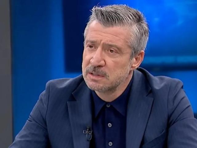 Fenerbah&ccedil;e'de tarihi isyan! T&uuml;mer Metin esti g&uuml;rledi