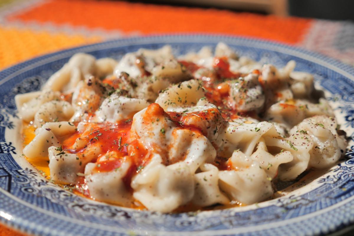 Hamur a&ccedil;madan yapılan mantıya talep patladı: 10 dakikada hazır 1