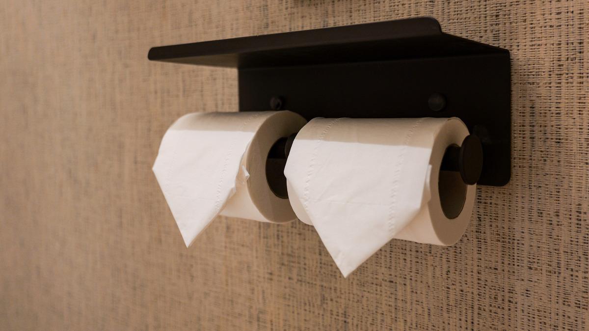 Otel tuvalet kağıtları neden &uuml;&ccedil;gen katlanır? İşte şaşırtan nedeni 1
