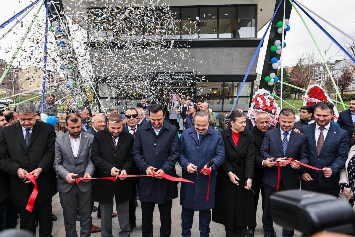 Arnavutk&ouml;y&rsquo;de hizmet yağmuru: 3 yeni tesis A&ccedil;ıldı, Vadipark Spor ve Yaşam Merkezi&rsquo;nin temeli atıldı 1