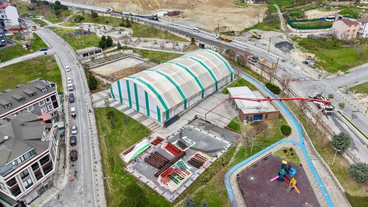 Arnavutk&ouml;y&rsquo;de hizmet yağmuru: 3 yeni tesis A&ccedil;ıldı, Vadipark Spor ve Yaşam Merkezi&rsquo;nin temeli atıldı 4