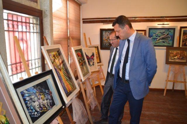 Safran Rolyef sergisi açıldı 2