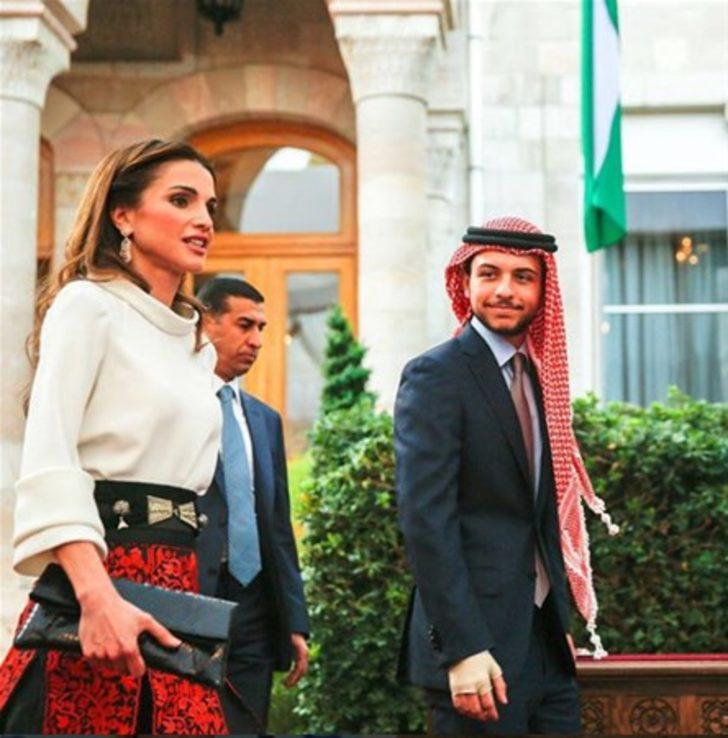 Suudi milyarderin altın kaplamalı otomobilleri G5