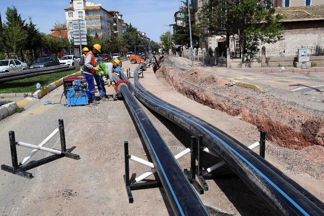 Aksaray’da 30 yıllık içme suyu hattı yenileniyor