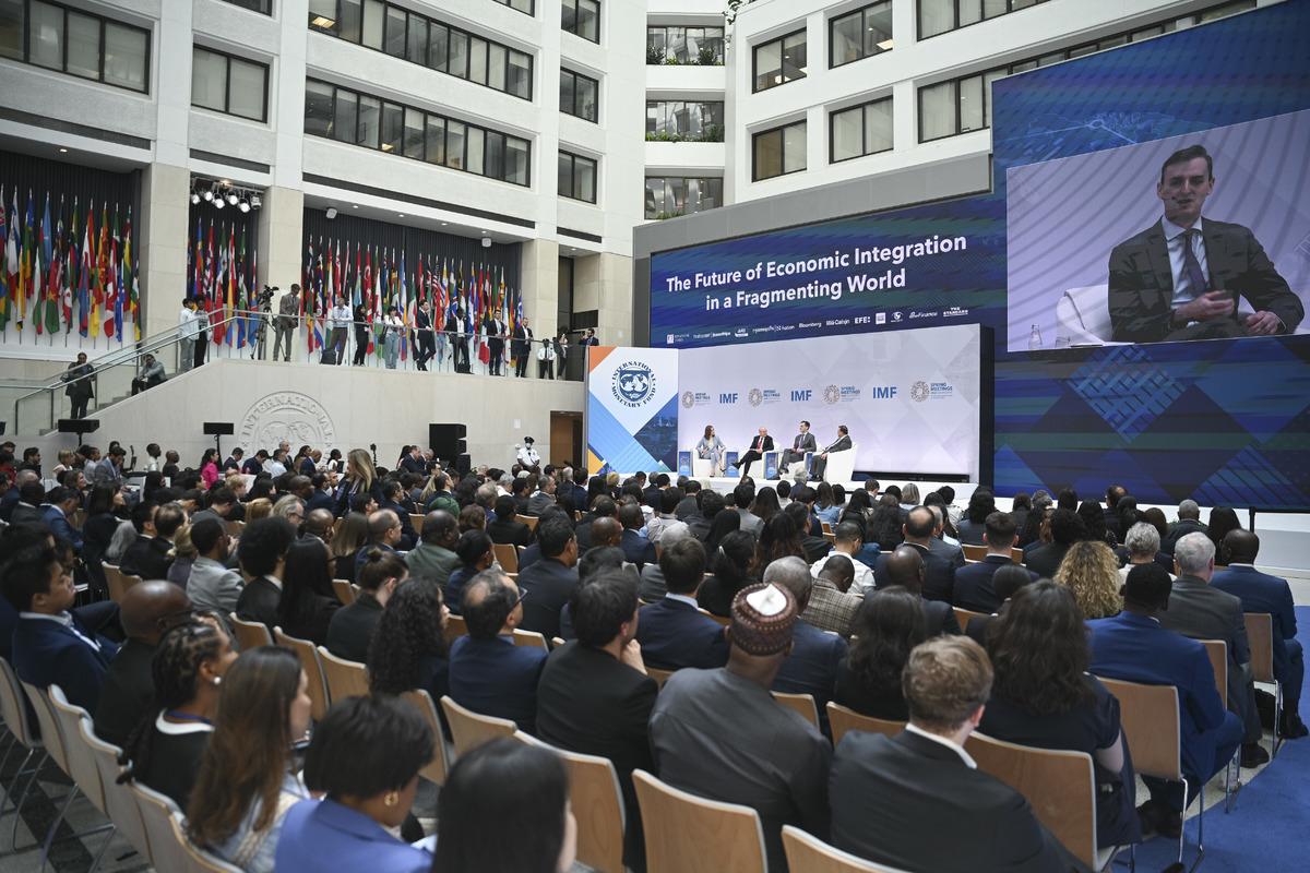 Şimşek hedefteki &uuml;lkeyi a&ccedil;ıkladı: &lsquo;Mali alanımız var&rsquo; deyip duyurdu 3