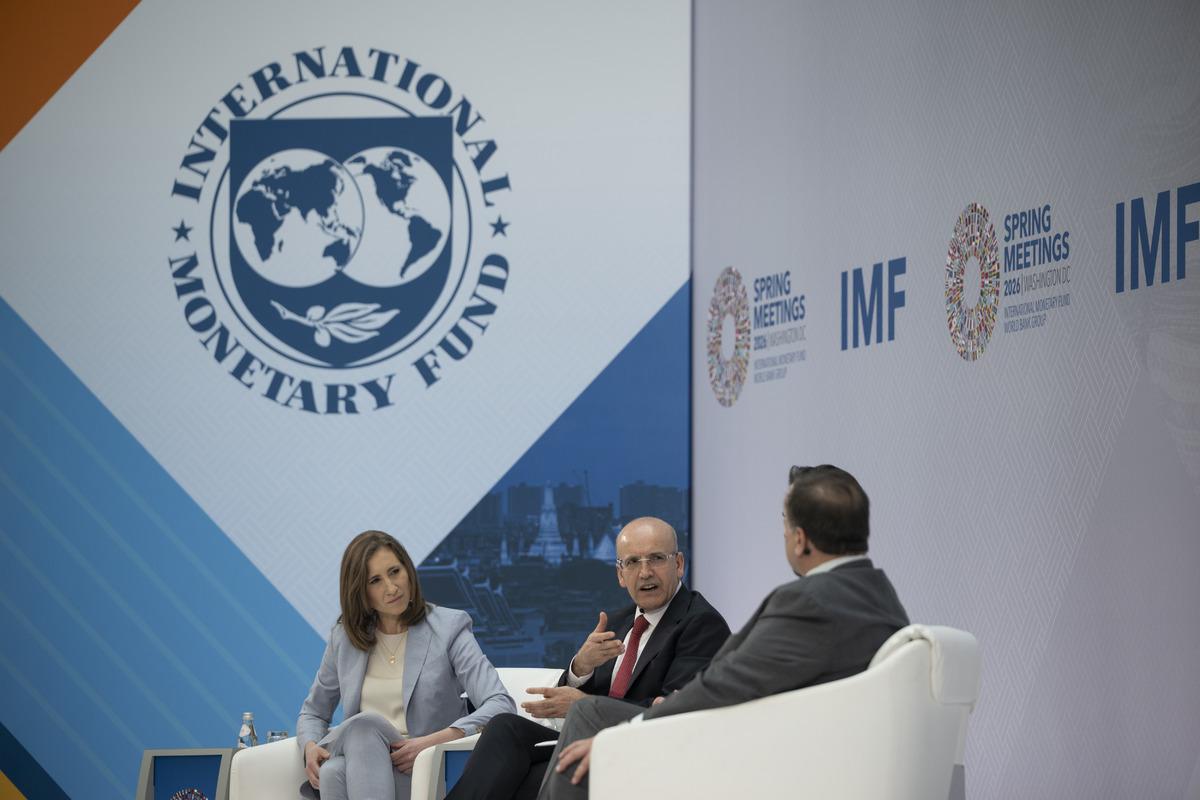 Şimşek hedefteki &uuml;lkeyi a&ccedil;ıkladı: &lsquo;Mali alanımız var&rsquo; deyip duyurdu 1