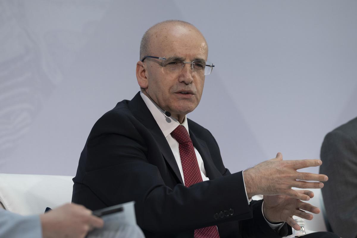 Şimşek hedefteki &uuml;lkeyi a&ccedil;ıkladı: &lsquo;Mali alanımız var&rsquo; deyip duyurdu 5