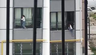  K&uuml;&ccedil;&uuml;k &ccedil;ocuk y&uuml;rekleri ağza getirdi...