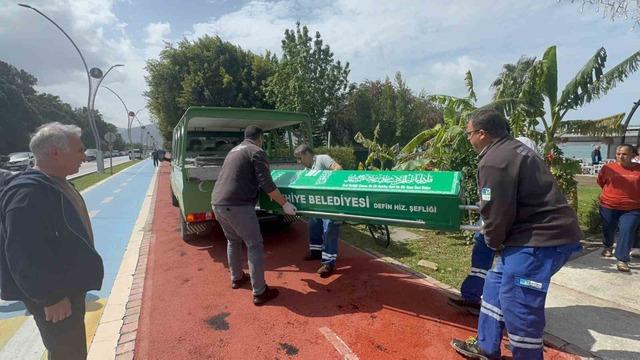 Fethiye K&ouml;rfezi&rsquo;nde erkek cesedi bulundu 2