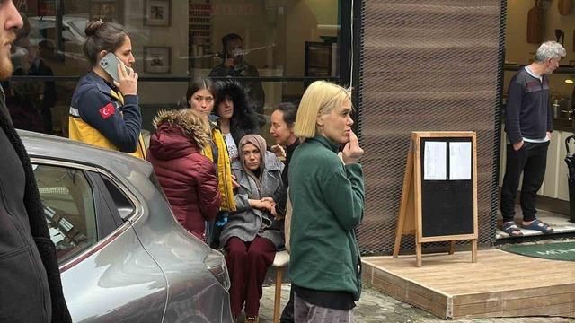 Şişli&rsquo;de korkutan baca yangını 1