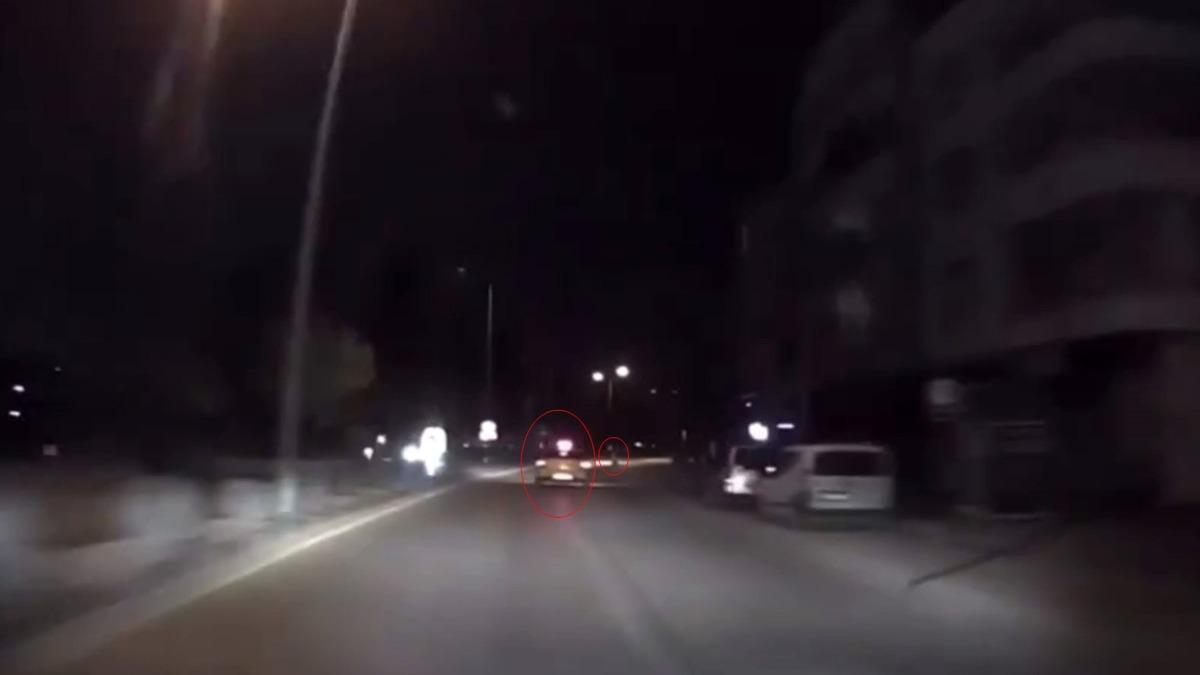 Ticari taksinin çarptığı genç kız hayatını kaybetti: Feci kaza kamerada