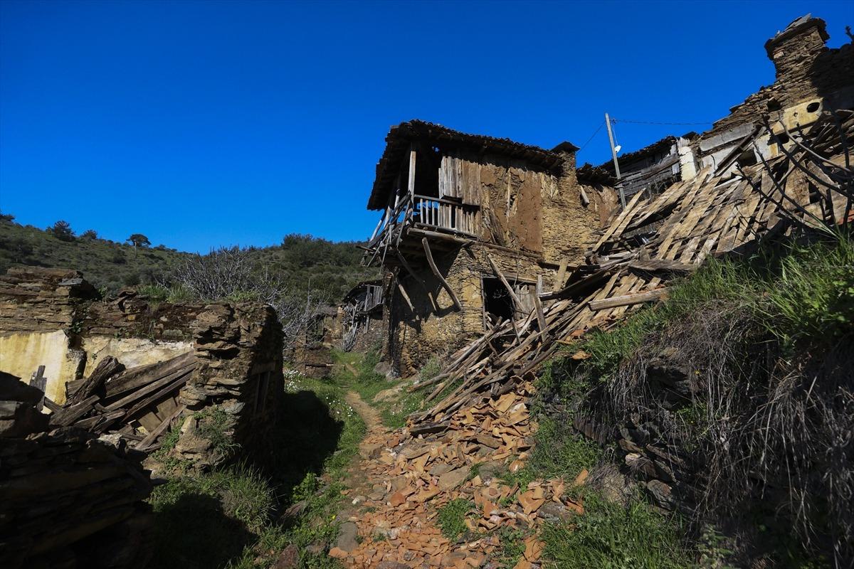 Sadece 3 hane yaşıyor:  Hayalet k&ouml;y  cazibe merkezine d&ouml;n&uuml;ş&uuml;yor 1