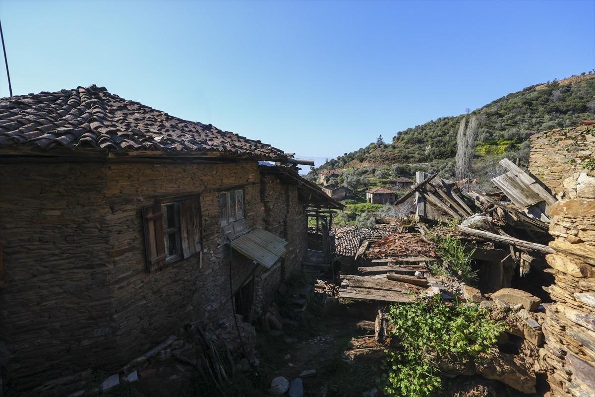 Sadece 3 hane yaşıyor:  Hayalet k&ouml;y  cazibe merkezine d&ouml;n&uuml;ş&uuml;yor 2