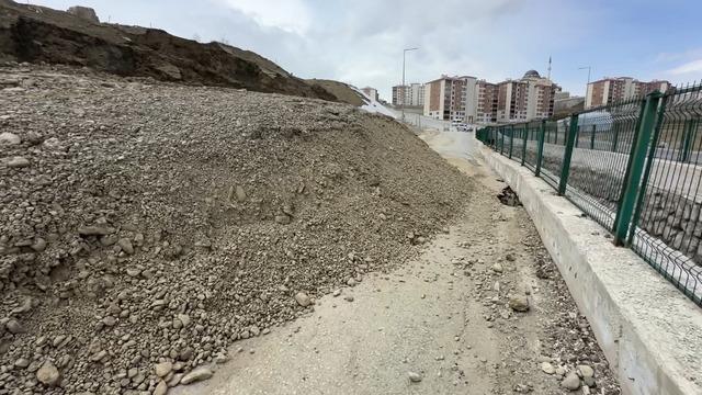 Pizok yolu 13 gündür kapalı