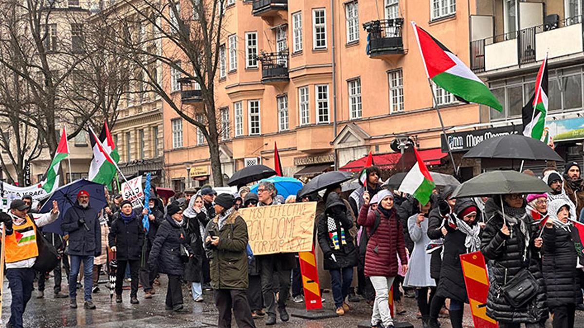 İsveç'te İsrail'in saldırılarına protesto