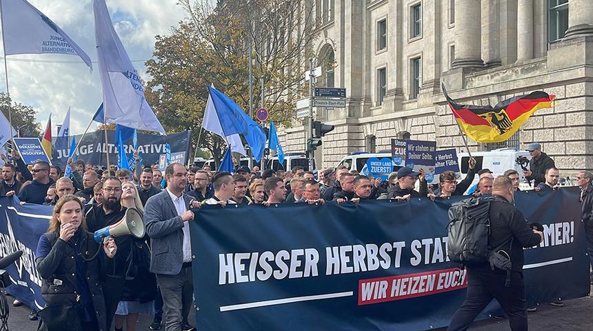 Almanya'da enerji politikalarına karşı g&ouml;steriler yapıldı