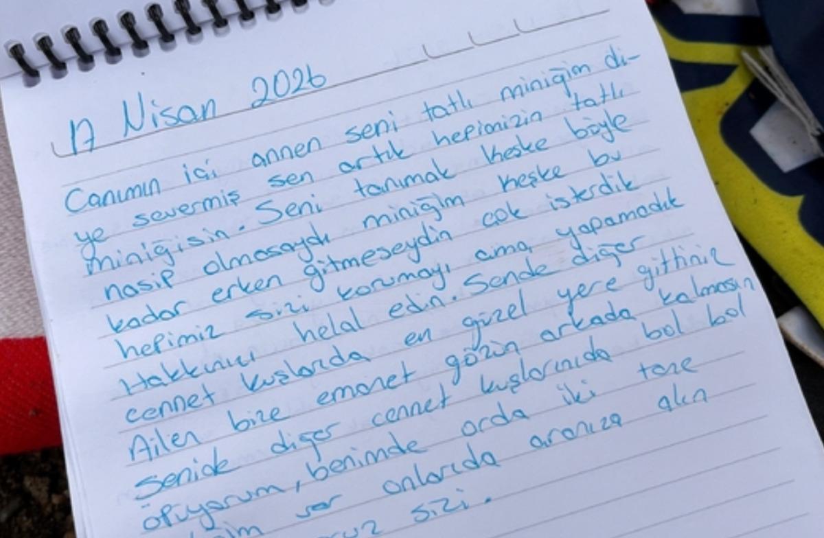 &Ccedil;ocukların mezarlarına bırakılan notlar y&uuml;rek burktu:  Depremde kaybettiğim kızıma selam s&ouml;yleyin  1