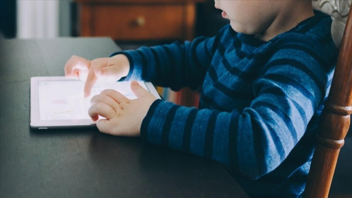 Dijital oyunların &ccedil;ocuklar &uuml;zerindeki etkisi nedir? 1