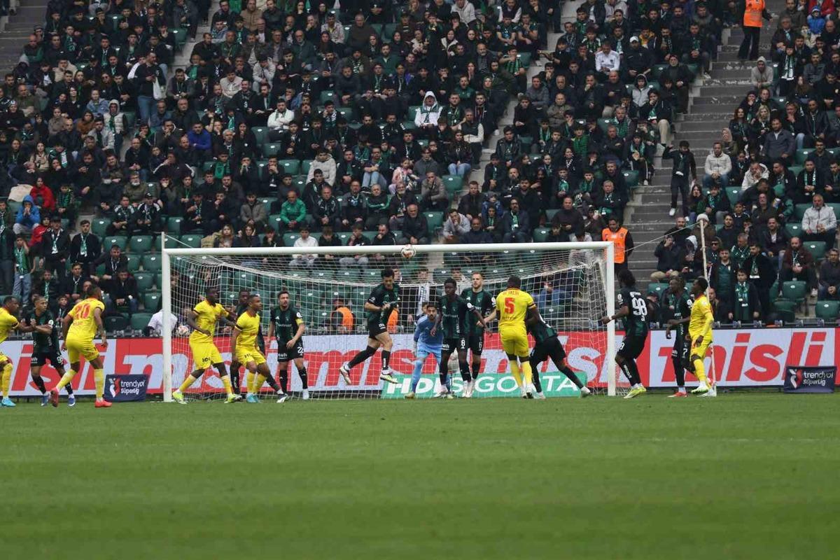 Sel&ccedil;uk İnan: "Penaltı pozisyonunu izlemedim" 1