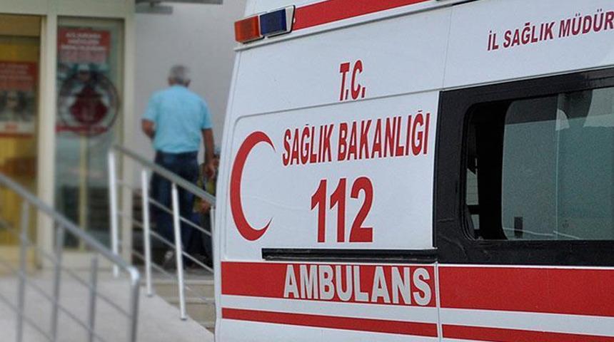 Ardahan'da bı&ccedil;aklı kavga! Yaralılar var