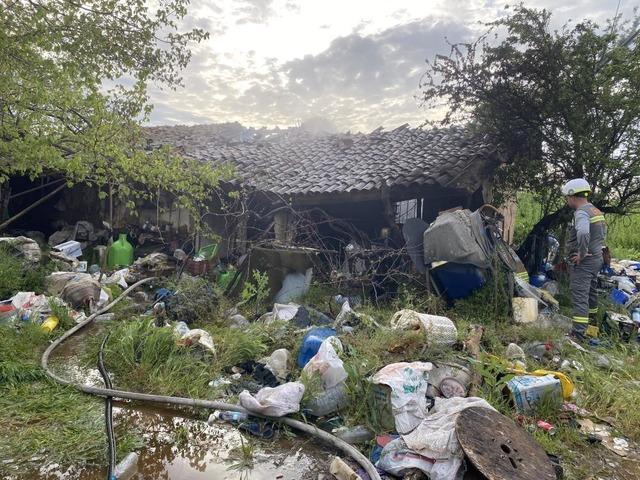 Manisa'da ev yangını: 1 kişi hayatını kaybetti