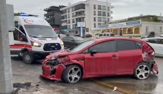 Denizli&rsquo;de zincirleme trafik kazası: 4 yaralı