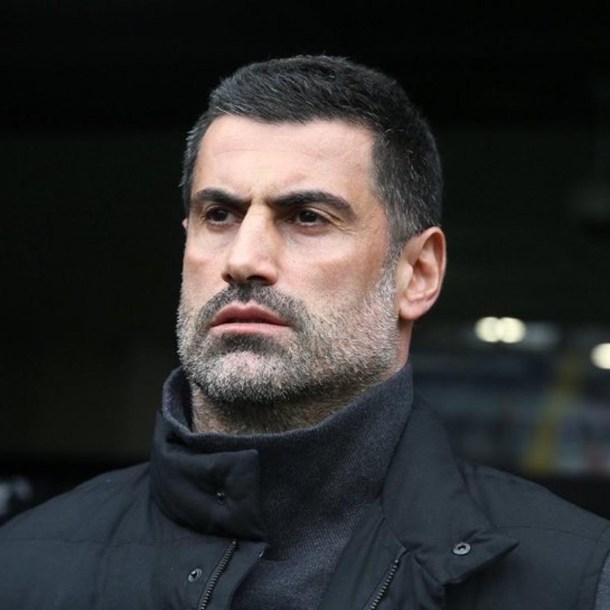 Galatasaray ma&ccedil;ında Volkan Demirel depremi! Taraftar isyan etti 2