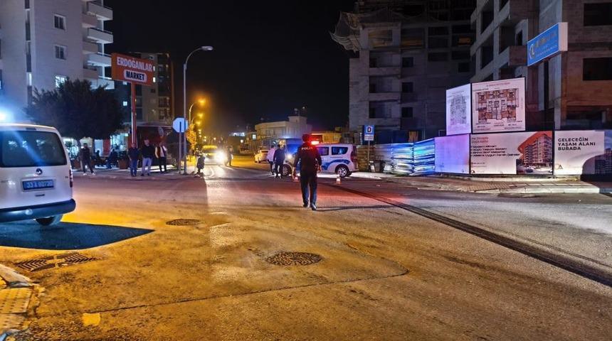Mersin'de talihsiz kaza: Tırın &ccedil;arptığı kadın hayatını kaybetti