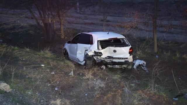 Alkollü sürücü kaza yaptı, yakınları gazetecileri tehdit etti