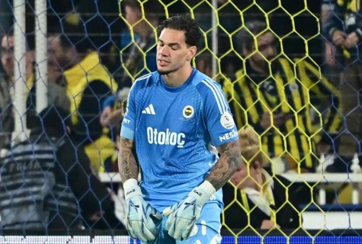 Fenerbah&ccedil;e den hatalı gol yiyen Ederson i&ccedil;in karar! 1
