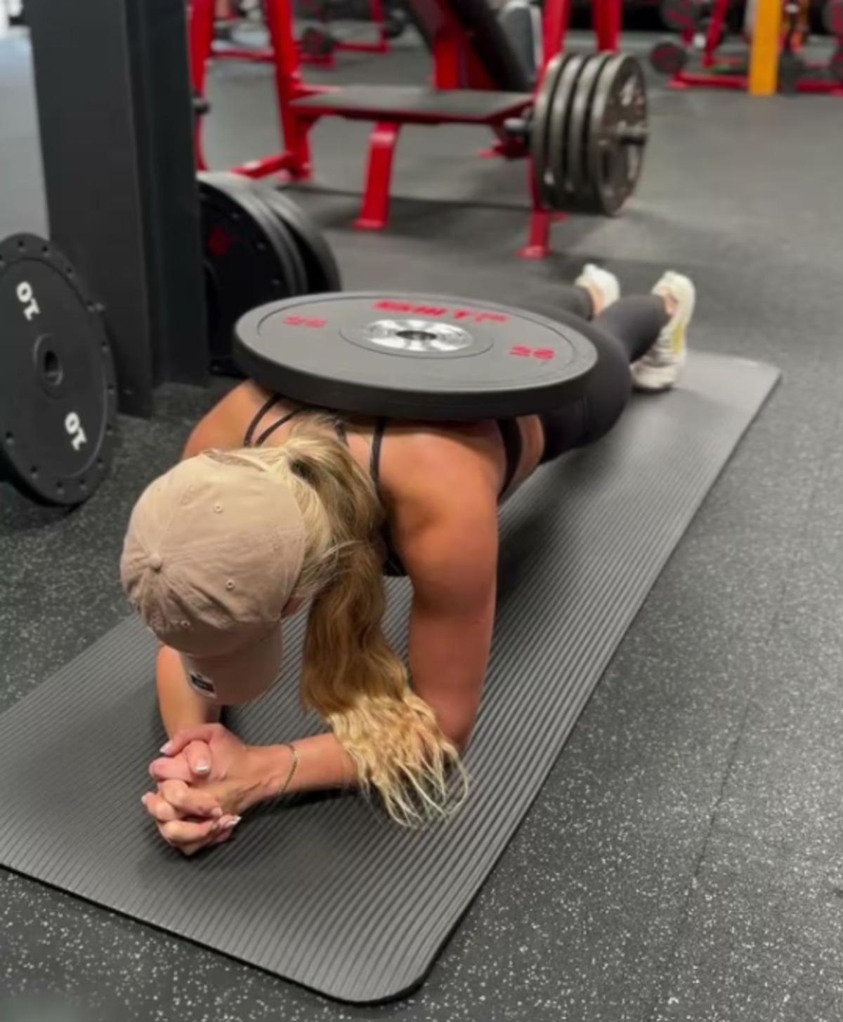 Sağlıklı olmak i&ccedil;in spor yaptı: G&ouml;beği şişmeye başladı! Hastanelik oldu 3