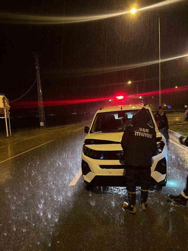 Van&rsquo;da trafik kazası: 1 yaralı 1