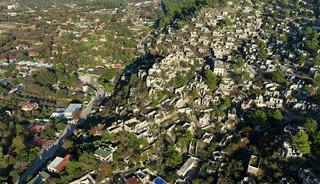 Turist cennetinin i&ccedil;indeki 'hayalet'! 69 yıl &ouml;nce terk edilmiş