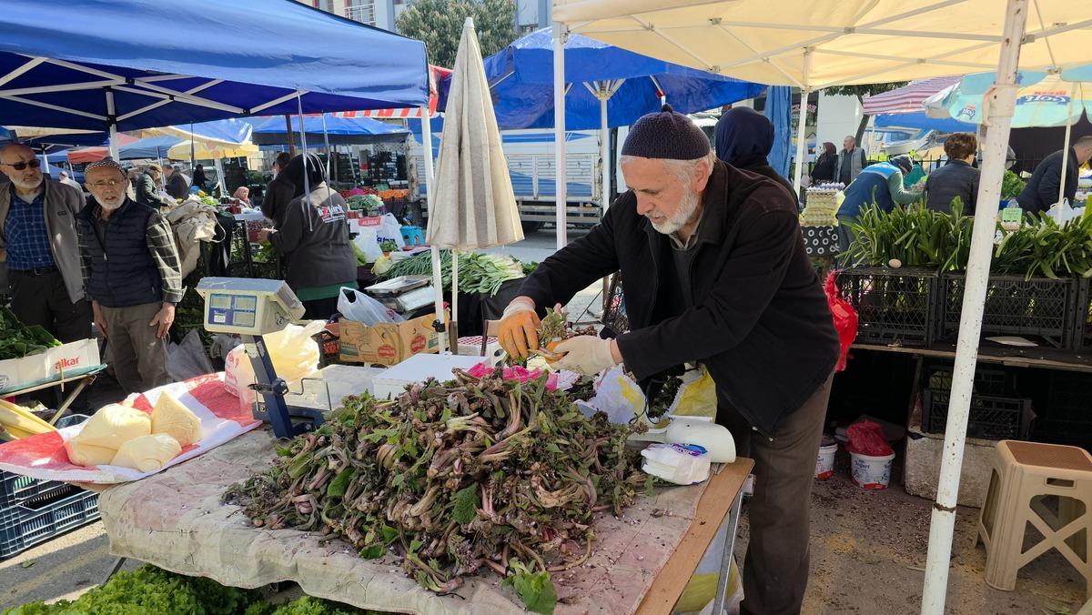 Mayısın 15 ine kadar &ccedil;ıkıyor  Bir pazarda 1 tona kadar satılıyor  2