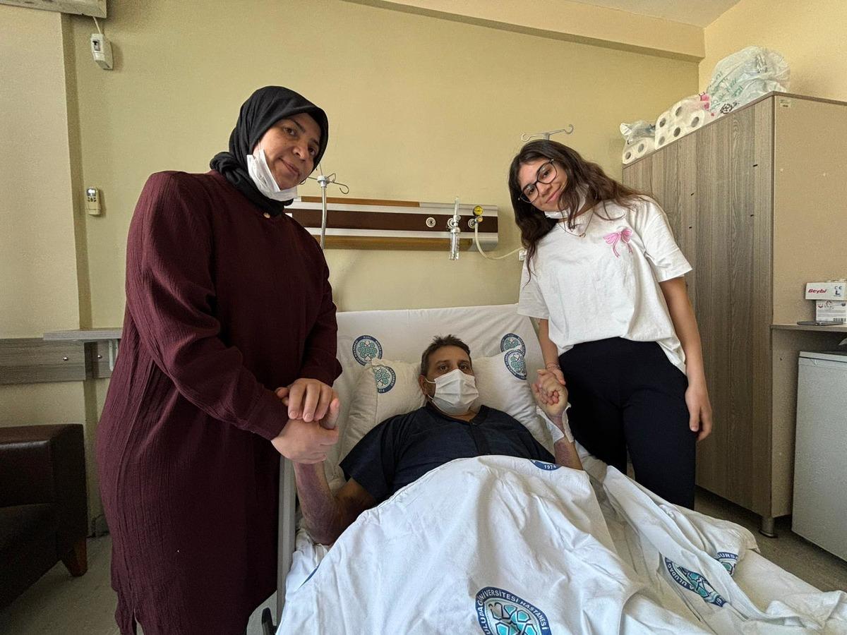 Eşi, g&ouml;z&uuml;n&uuml;n &ouml;n&uuml;nde eriyordu: Dayanamadı! Onu yaşatmak i&ccedil;in 5 ayda 21 kilo verdi 6