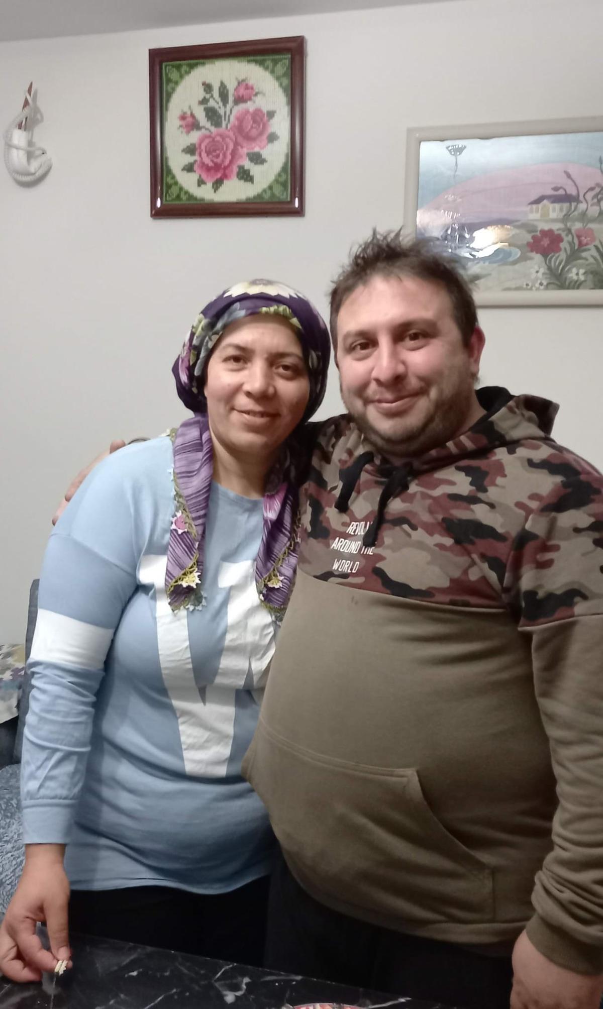 Eşi, g&ouml;z&uuml;n&uuml;n &ouml;n&uuml;nde eriyordu: Dayanamadı! Onu yaşatmak i&ccedil;in 5 ayda 21 kilo verdi 1