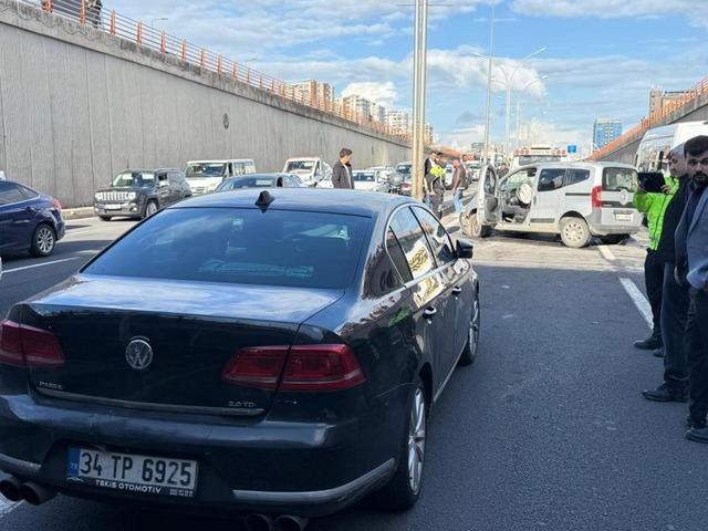 Diyarbakır&rsquo;da ge&ccedil;en ay meydana gelen 270 kazada 472 kişi yaralandı 2