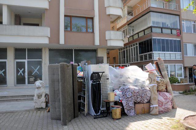 Manukyan'dan miras kalan apartman, Valilik kararıyla tahliye edildi