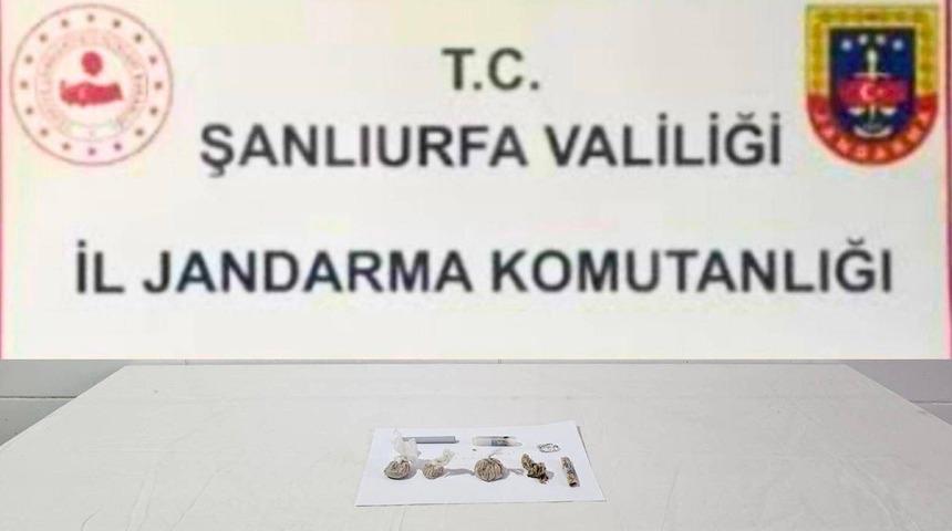 Şanlıurfa&rsquo;da uyuşturucu operasyonu: 9 g&ouml;zaltı
