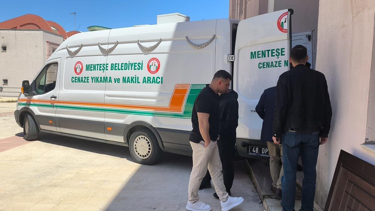 Gen&ccedil; teğmenin sır &ouml;l&uuml;m&uuml;! Evinde vurulmuş halde bulundu 4