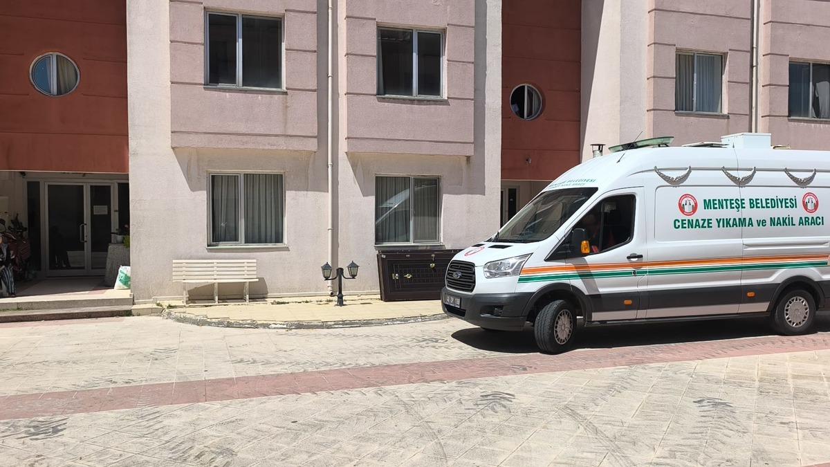 Gen&ccedil; teğmenin sır &ouml;l&uuml;m&uuml;! Evinde vurulmuş halde bulundu 5