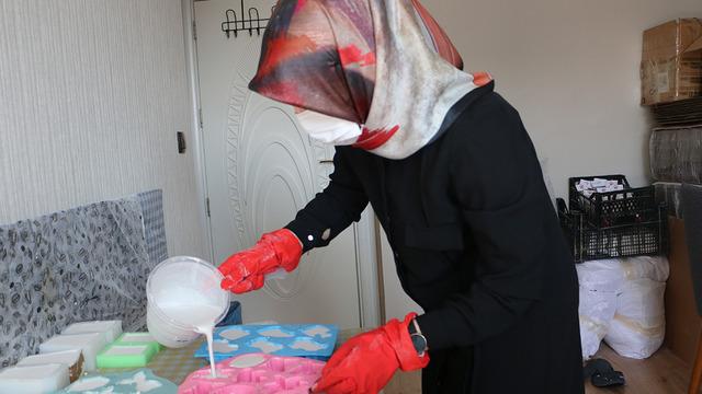 Çocuklarını ekrandan uzaklaştırmak için hobi olarak başladı: 81 ile satıyor