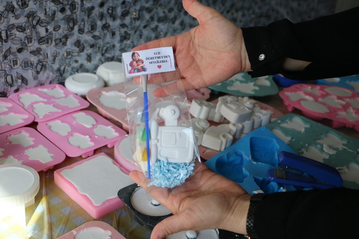 &Ccedil;ocuklarını ekrandan uzaklaştırmak i&ccedil;in hobi olarak başladı: 81 ile satıyor 3