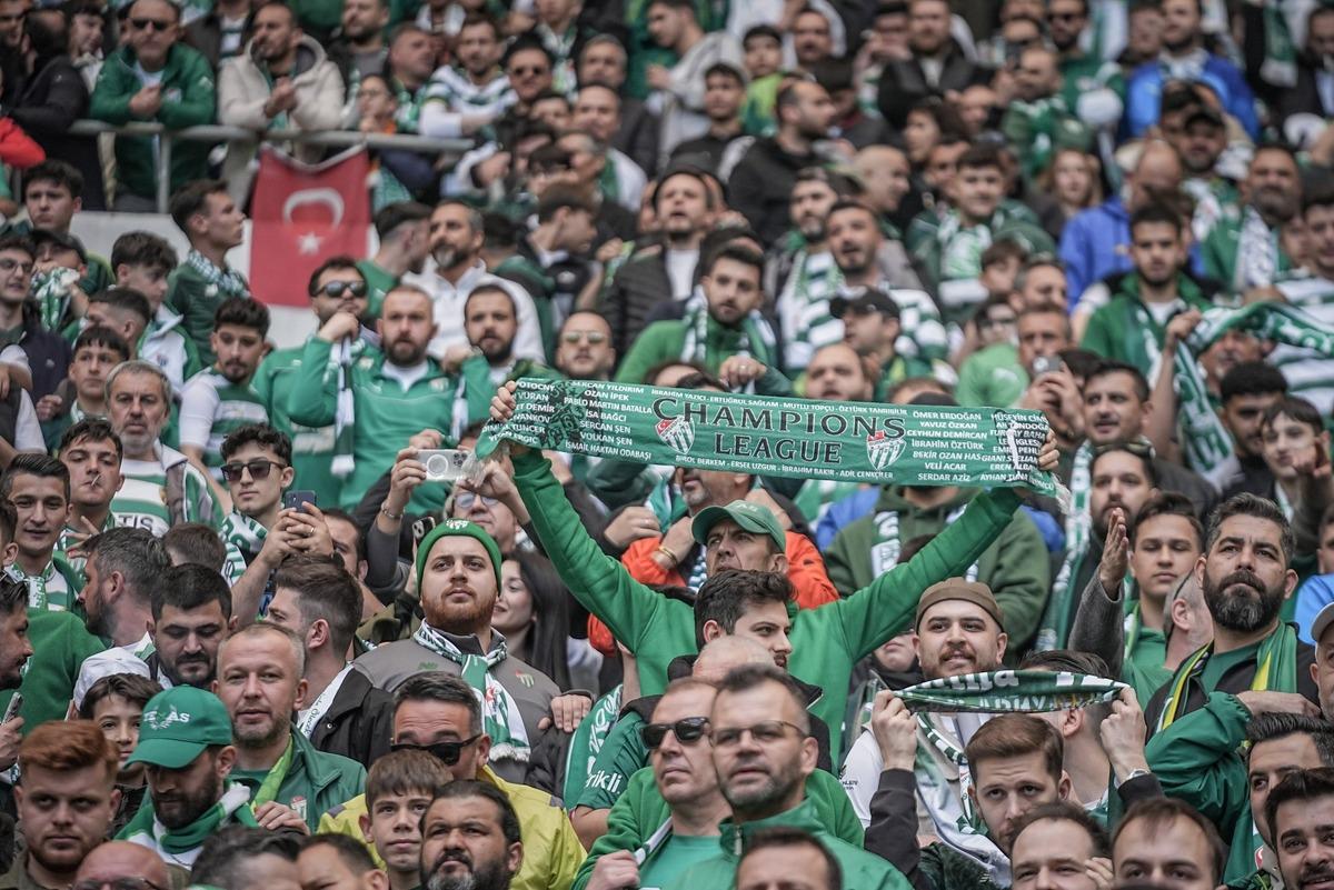 Şampiyon Bursaspor TFF 1.Lig de! 1