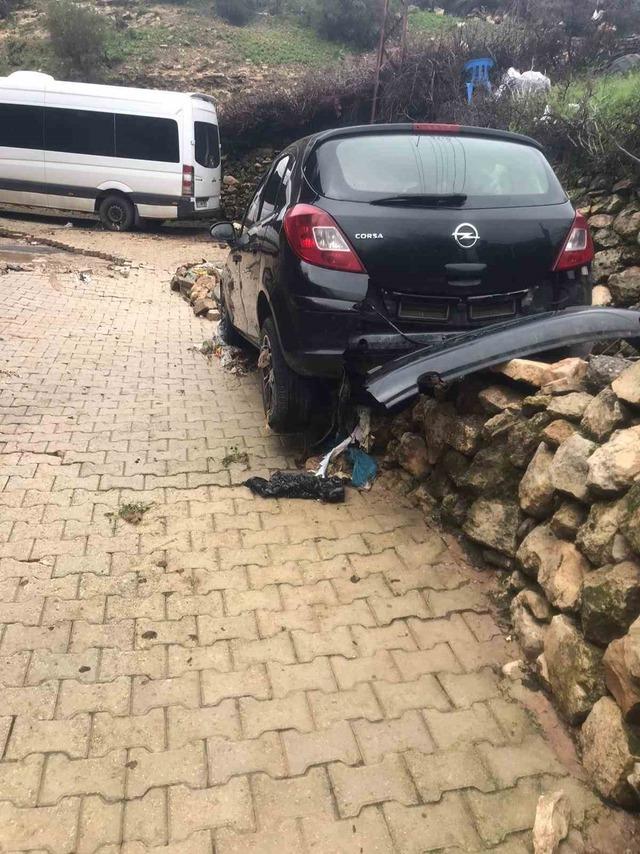 Gerc&uuml;ş&rsquo;te sağanak yağış sel getirdi 8