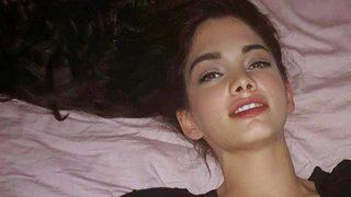 Oyuncu Beste Kökdemir hastanelik oldu