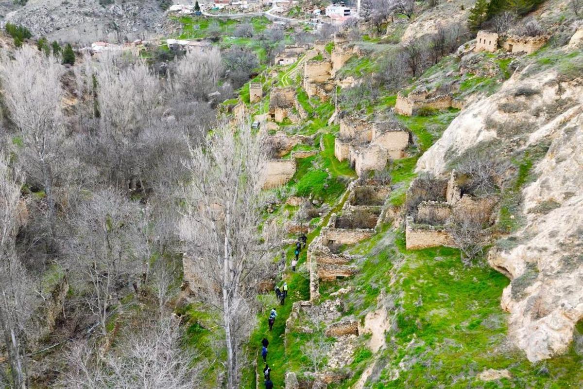 G&uuml;m&uuml;şhane nin saklı hazinesi "Eski Mardin" hayran bırakıyor 5
