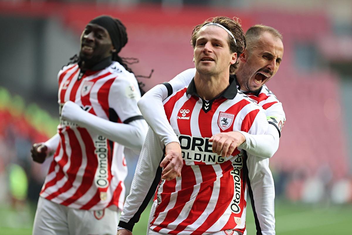 Y&uuml;ksel Yıldırım dan iddialı a&ccedil;ıklamalar! "Beşiktaş ı ezerek yendik" 2