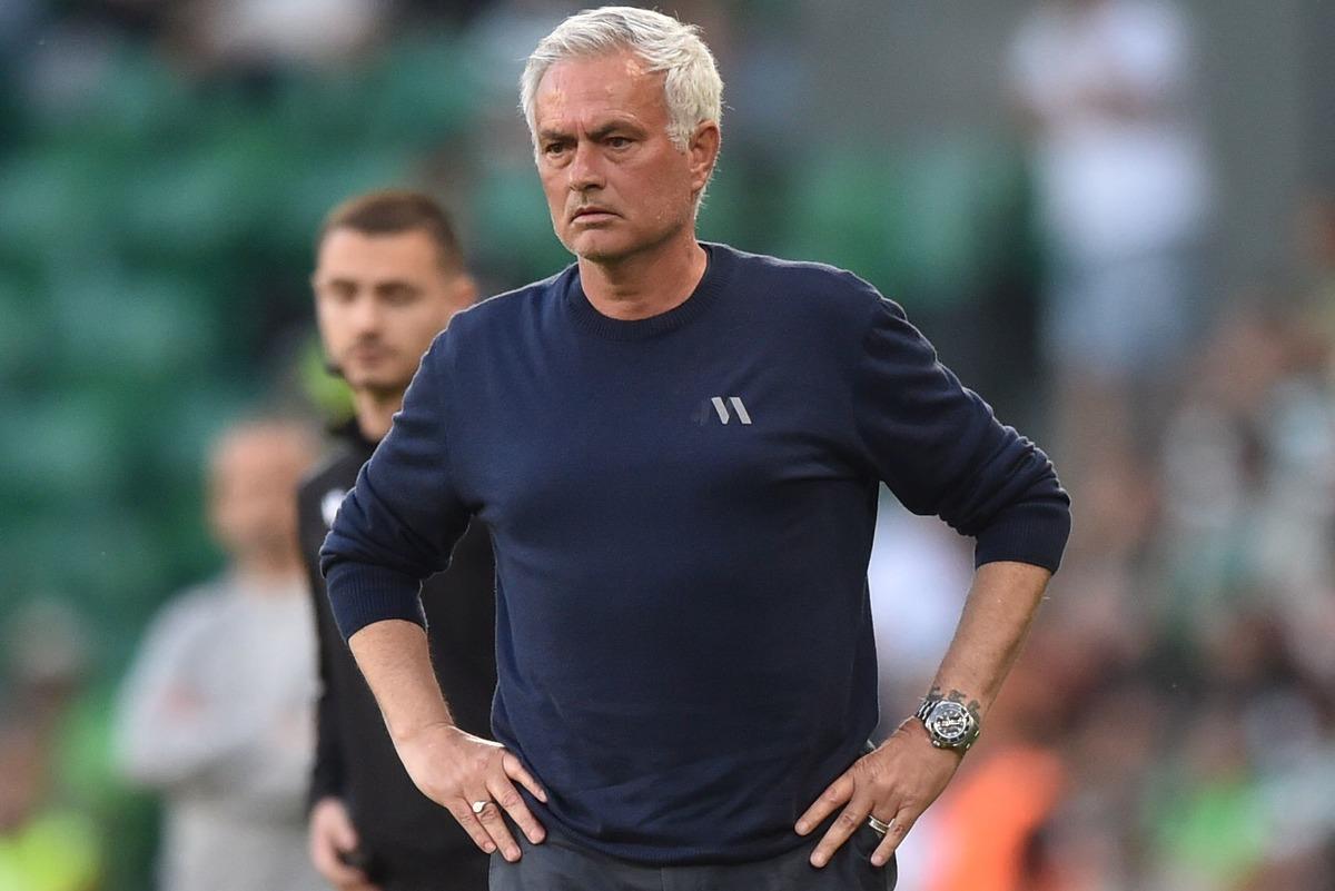 Portekiz de Rafa Silva Sporting i son saniyede yıktı! Mourinho &ccedil;ıldırdı 3